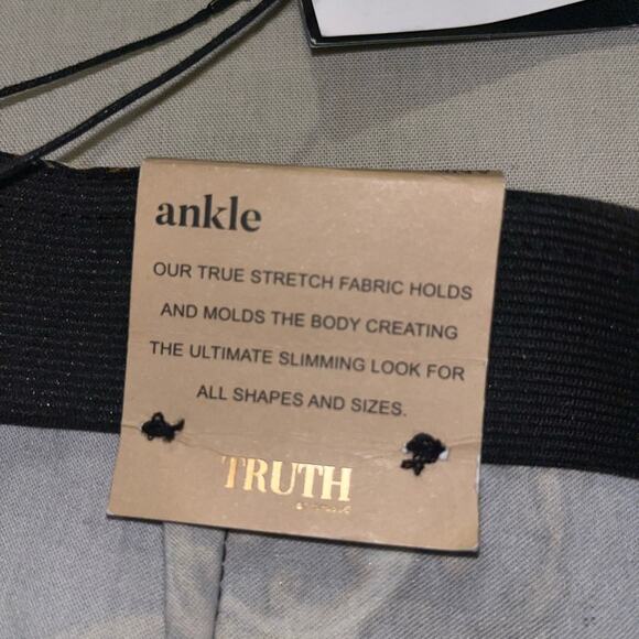 VERSACE INSPIRED TRUTH BY REPUBLICAN ANKLE PANT PAISLEY PRINT BLK AND GOLD SZ XS - Picture 9 of 12